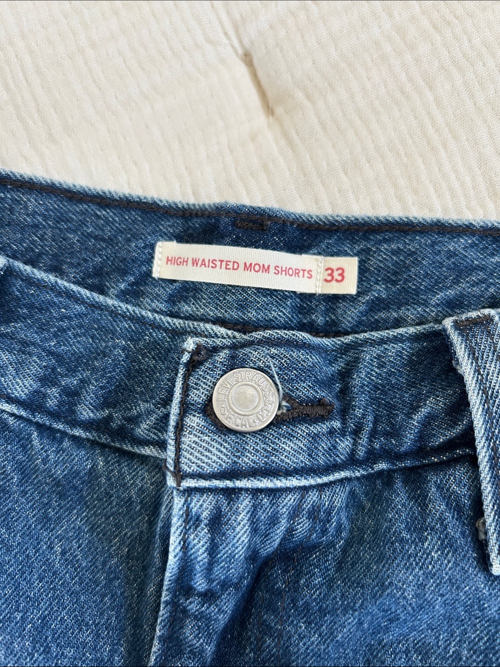Levi’s High waisted Mom shorts.Denim Cutoff Shorts with Frayed Hem - Picture 2 of 3